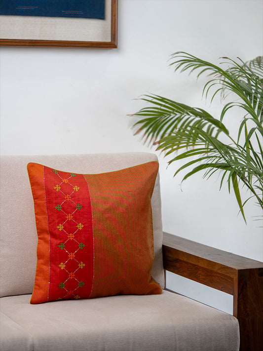 Chatukla Faat Cushion Cover